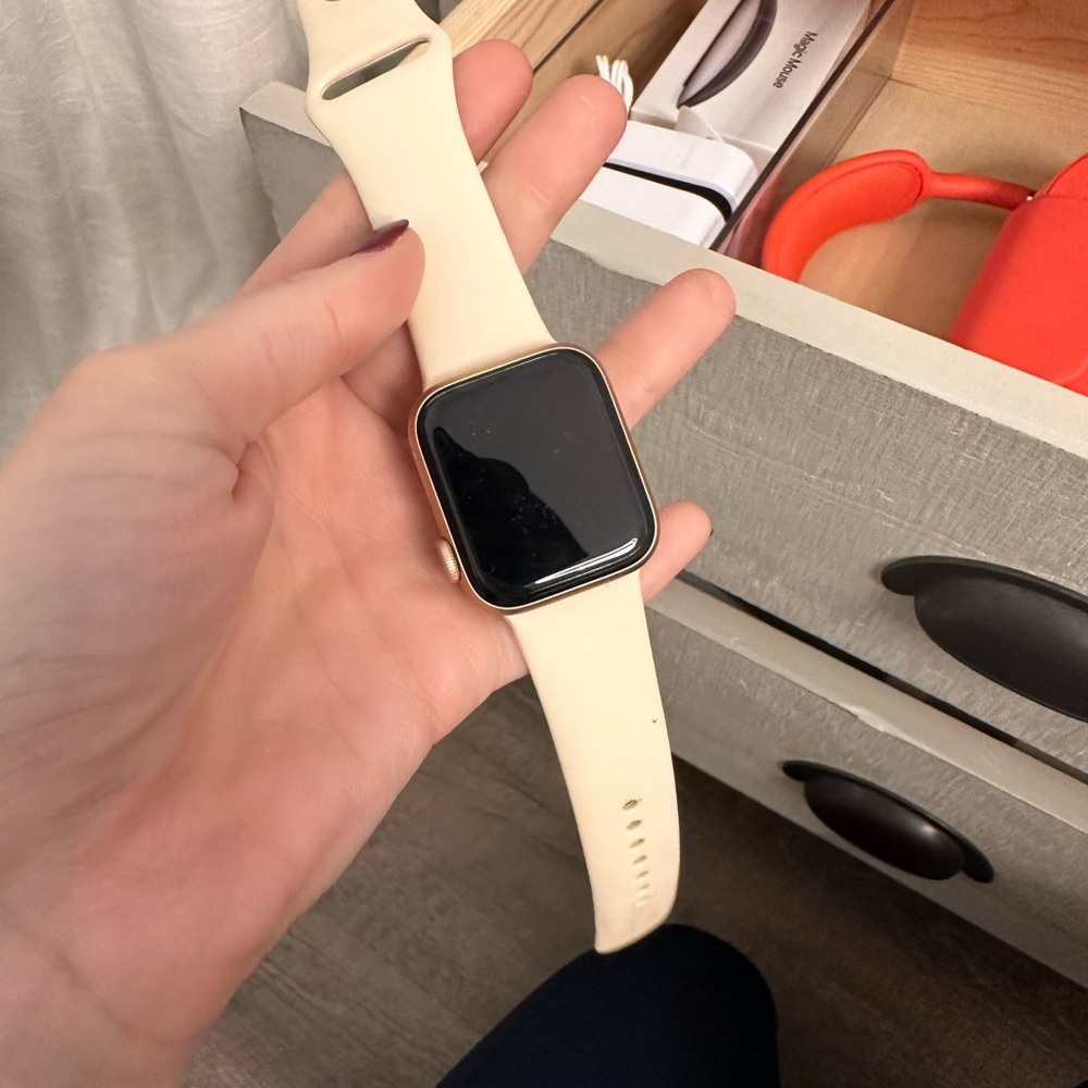 Apple Watch Series 5 40MM